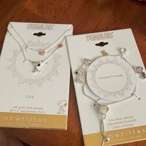 Snoopy necklace and bracelet